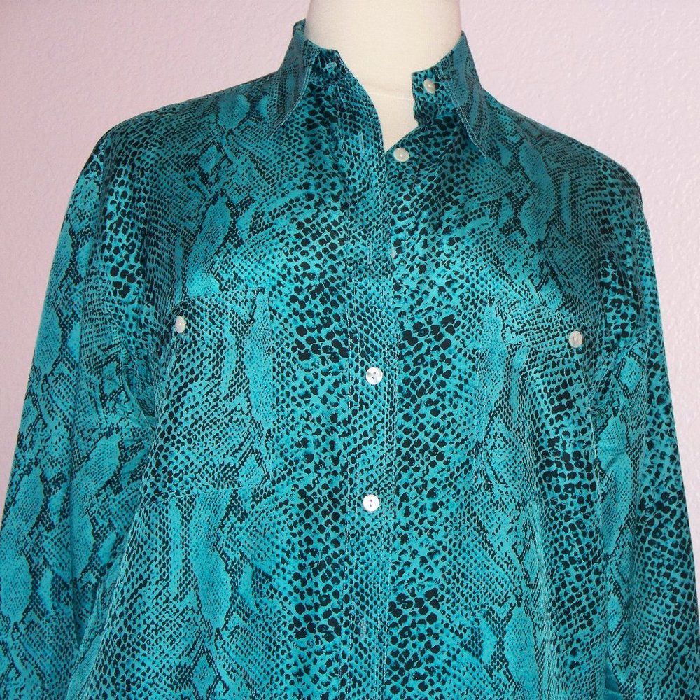 Button down Shirt Animal print - Picture 3 of 3